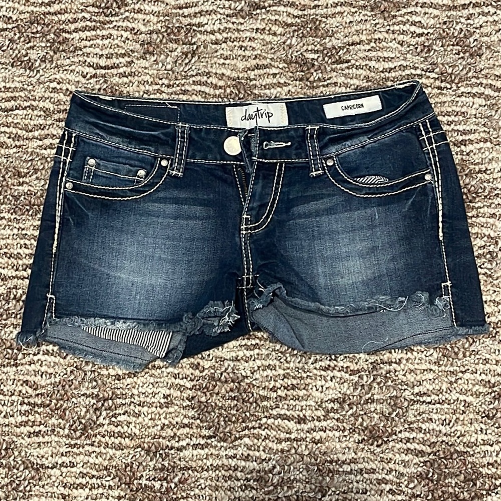 Daytrip Jean Shorts